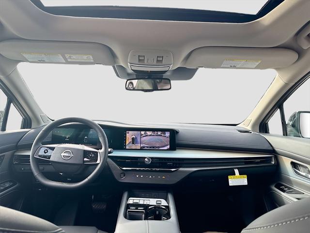 Photo of 2025 Super Black Nissan Murano