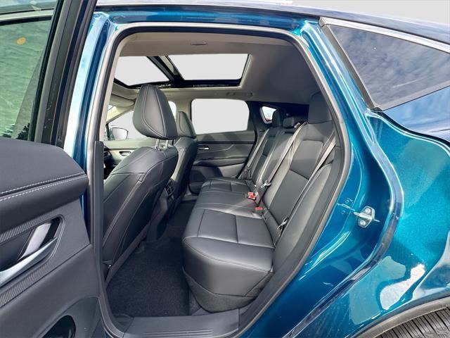 Photo of 2025 Super Black Nissan Murano