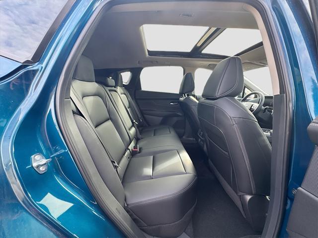 Photo of 2025 Super Black Nissan Murano