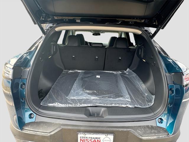 Photo of 2025 Super Black Nissan Murano