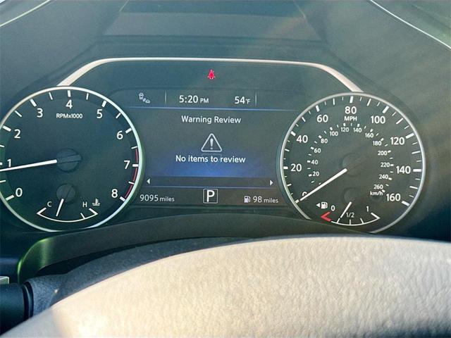 Photo of 2024 Pearl White Tricoat Nissan Murano