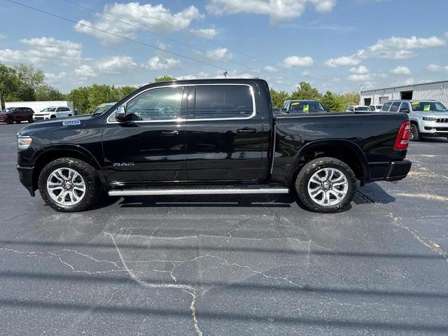 Photo of 2023 Diamond Black RAM 1500