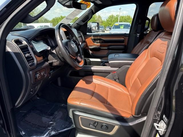 Photo of 2023 Diamond Black RAM 1500