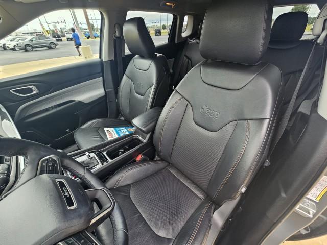Photo of 2022 Silver Jeep Compass