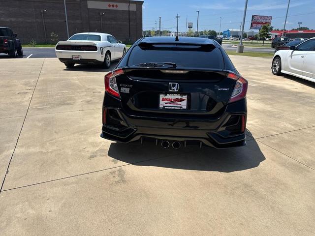 Photo of 2021 Black Honda Civic