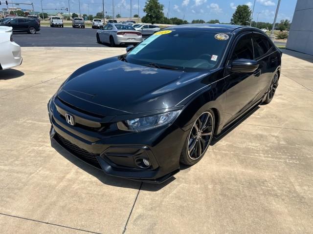 Photo of 2021 Black Honda Civic