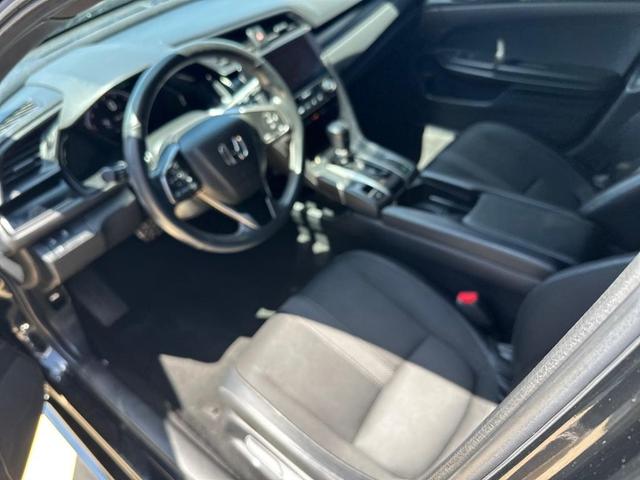 Photo of 2021 Black Honda Civic