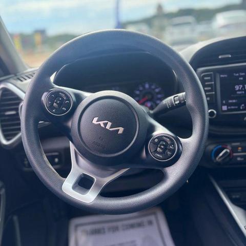 Photo of 2022 Snow White Pearl Kia Soul