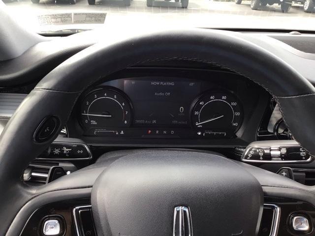 Photo of 2022 Metallic Lincoln Corsair