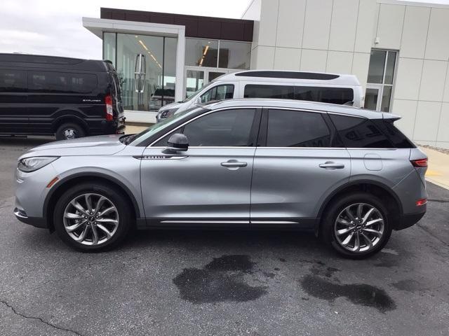 Photo of 2022 Silver Radiance Metallic Lincoln Corsair