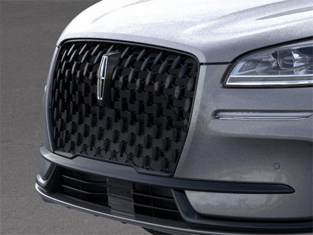 Photo of 2025 Metallic Lincoln Corsair