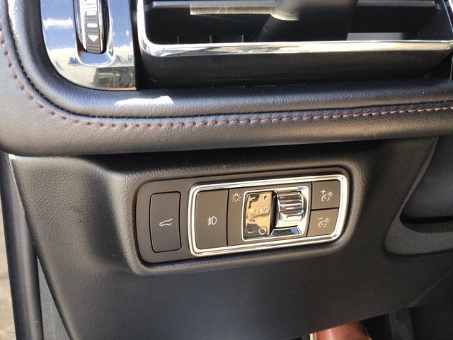 Photo of 2020 Infinite Black Metallic Lincoln Aviator