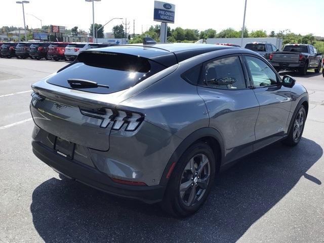 Photo of 2021 Carbonized Gray Metallic Ford Mustang Mach-E