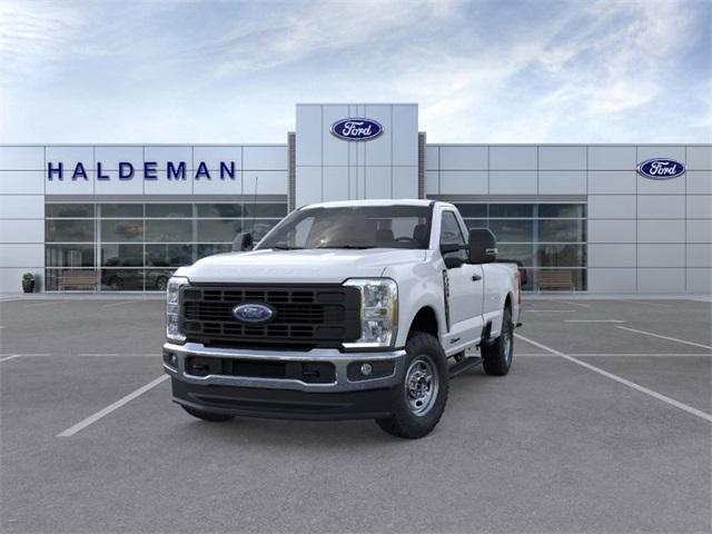 Photo of 2026 Oxford White Ford F-350