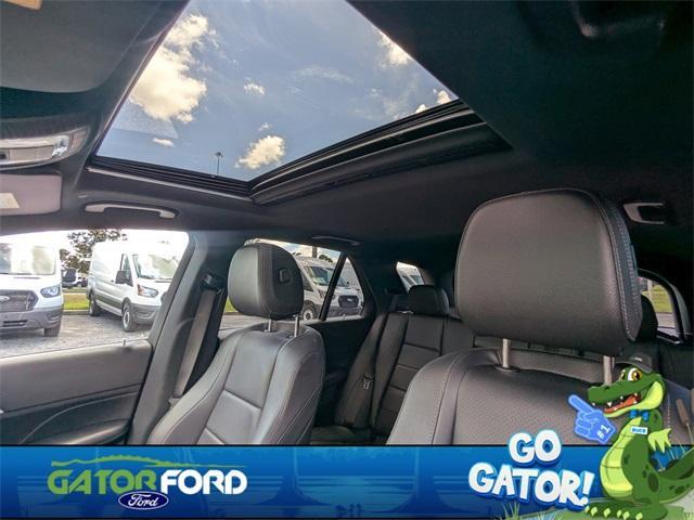 Photo of 2024 Black Mercedes-Benz GLE 350