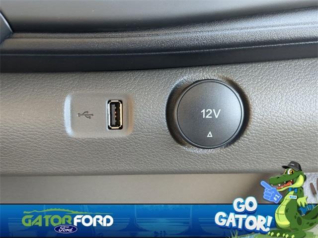 Photo of 2025 Oxford White Ford Transit-150