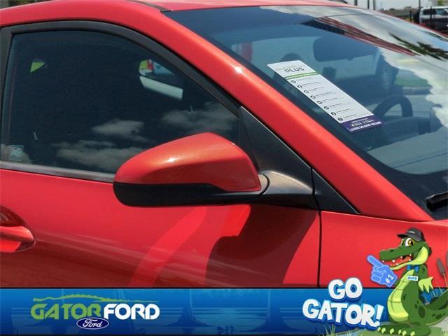 Photo of 2019 Sunset Orange Hyundai Veloster