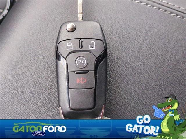 Photo of 2025 Blue Metallic Ford Ranger