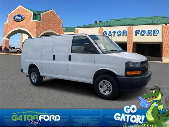 2022 Chevrolet Express 3500
