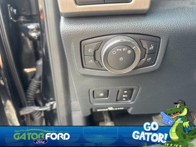 Photo of 2022 Agate Black Metallic Ford F-350