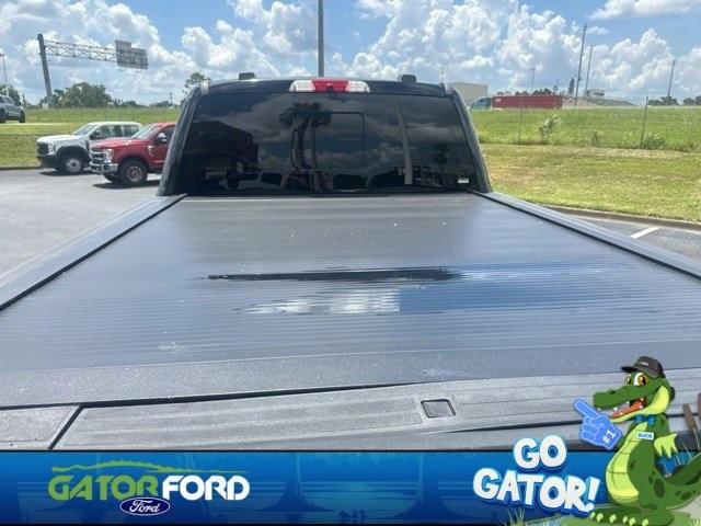 Photo of 2022 Agate Black Metallic Ford F-350