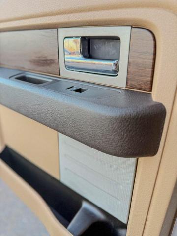 Photo of 2014 White Ford F-150