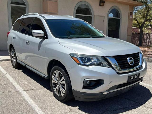 2017 Nissan Pathfinder