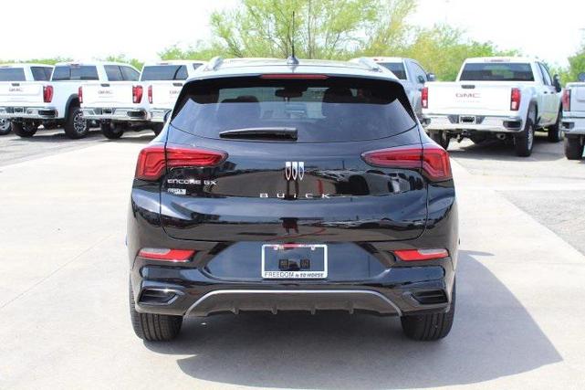 Photo of 2025 Ebony Twilight Metallic Buick Encore GX