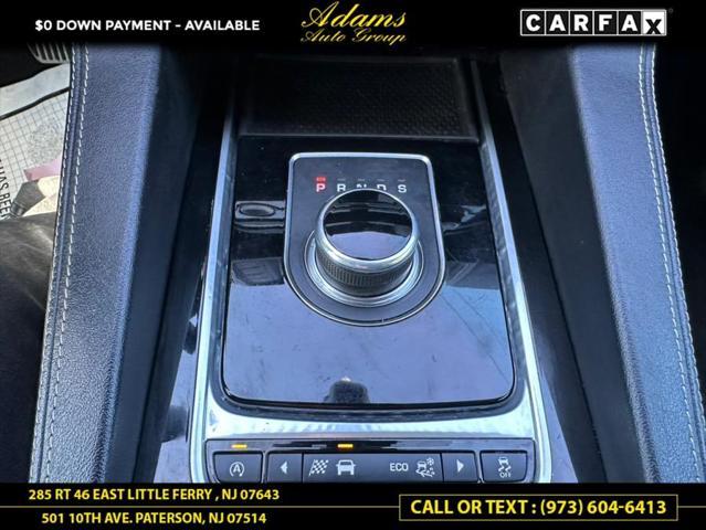 Photo of 2017 Silver Jaguar F-PACE