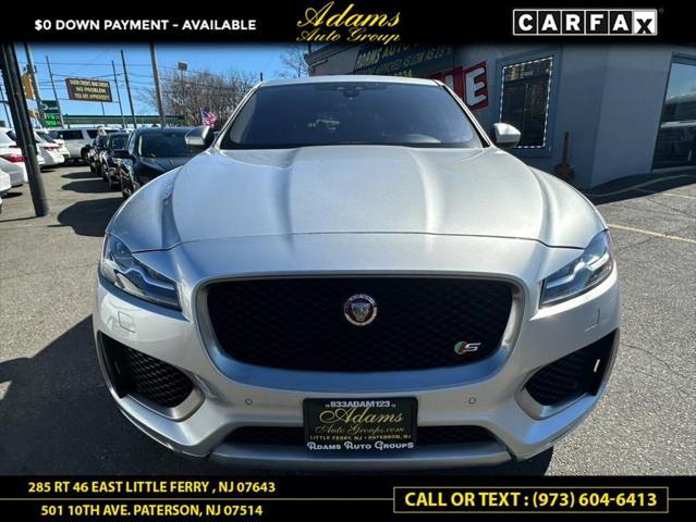 Photo of 2017 Silver Jaguar F-PACE