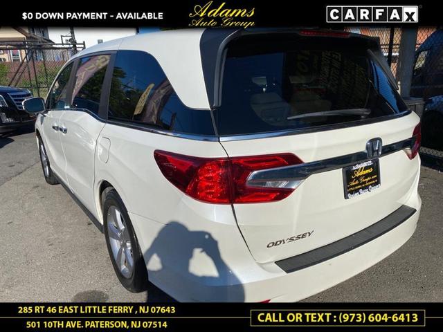 Photo of 2018 White Diamond Pearl Honda Odyssey