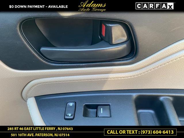 Photo of 2018 White Diamond Pearl Honda Odyssey