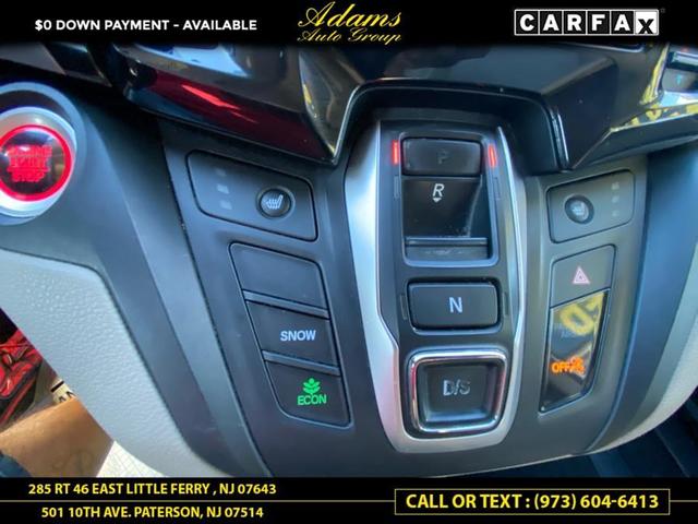Photo of 2018 White Diamond Pearl Honda Odyssey