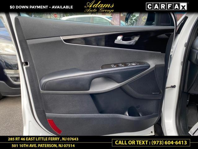 Photo of 2019 Snow White Pearl Kia Sorento