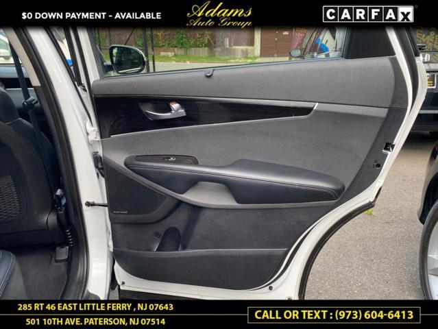 Photo of 2019 Snow White Pearl Kia Sorento