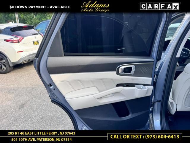 Photo of 2022 Wolf Gray Kia Sorento