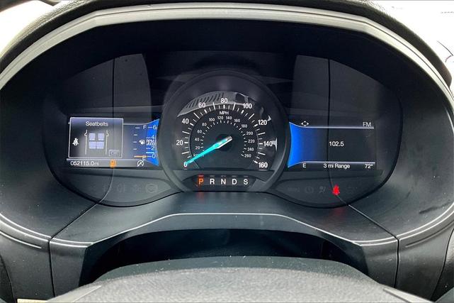 Photo of 2022 Silver Metallic Ford Edge