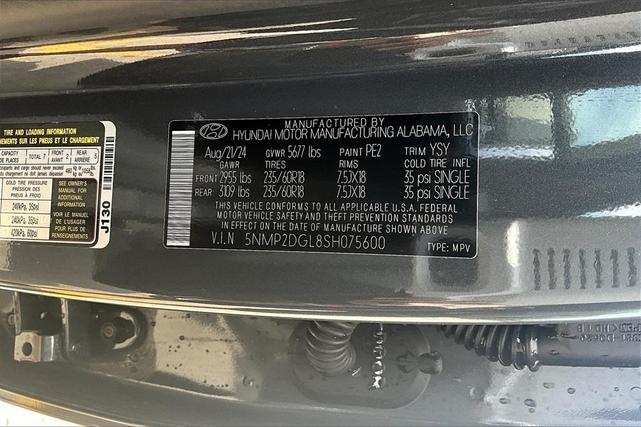 Photo of 2025 Gray Hyundai SANTA FE