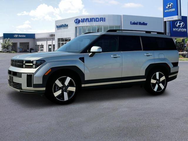 Photo of 2025 Silver Hyundai SANTA FE HEV