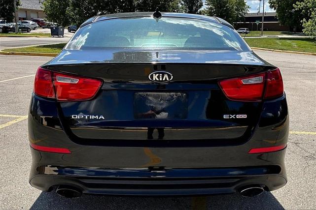 Photo of 2015 Ebony Black Kia Optima