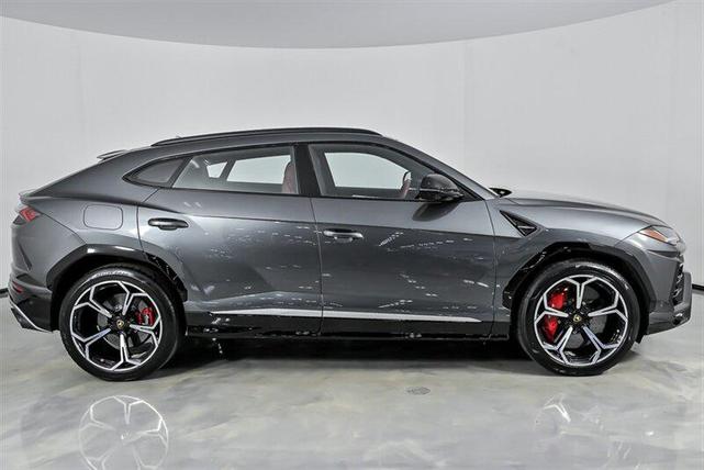 Photo of 2019 Grigio Lynx Metallic Lamborghini Urus