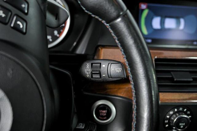 Photo of 2006 Black Sapphire Metallic BMW M5