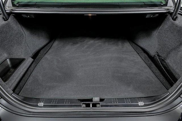 Photo of 2006 Black Sapphire Metallic BMW M5
