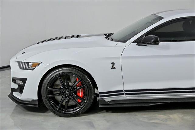 Photo of 2021 Oxford White Ford Shelby GT500