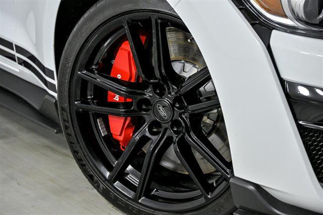 Photo of 2021 Oxford White Ford Shelby GT500