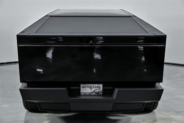 Photo of 2024 Stainless Steel Tesla Cybertruck