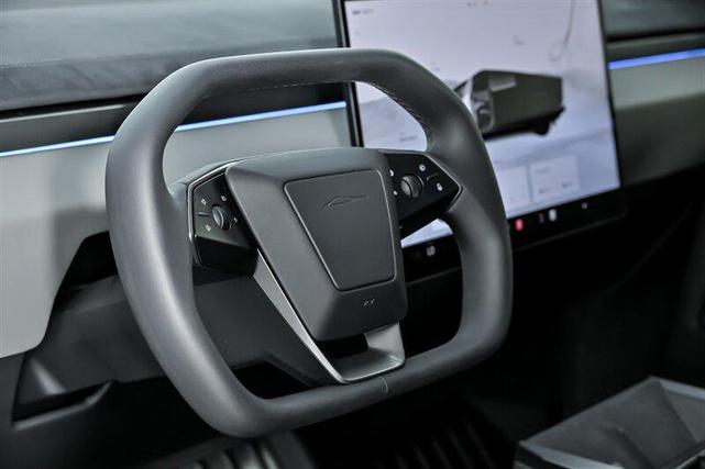 Photo of 2024 Stainless Steel Tesla Cybertruck