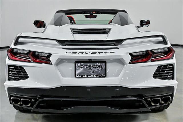 Photo of 2022 Arctic White Chevrolet Corvette