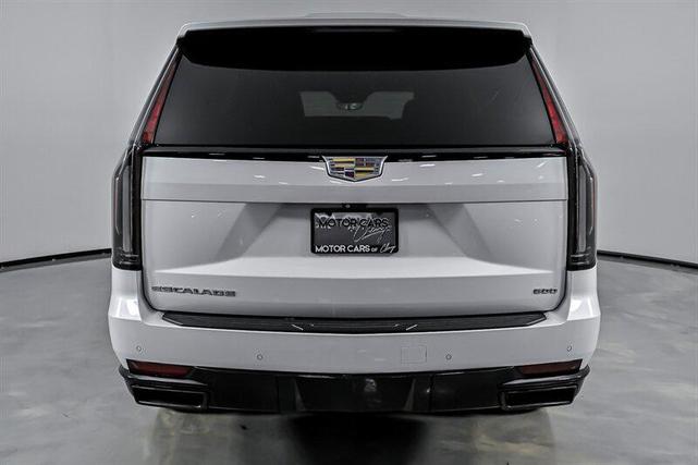 Photo of 2021 Crystal White Tricoat Cadillac Escalade