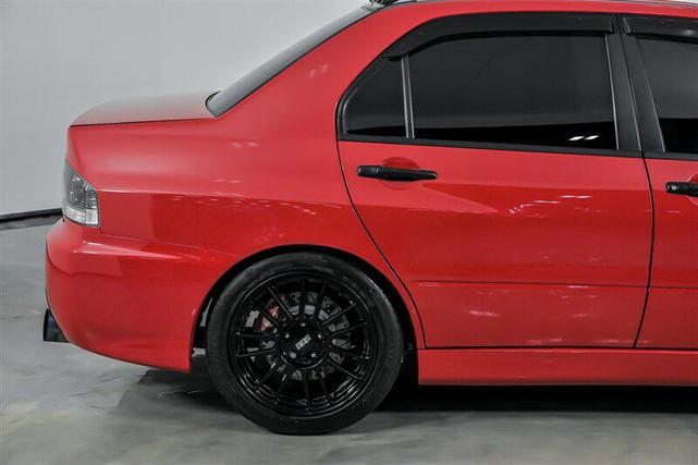 Photo of 2006 Rally Red Mitsubishi Lancer Evolution